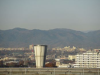陣馬山(854m)、