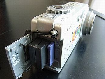 SONY DSC-P5